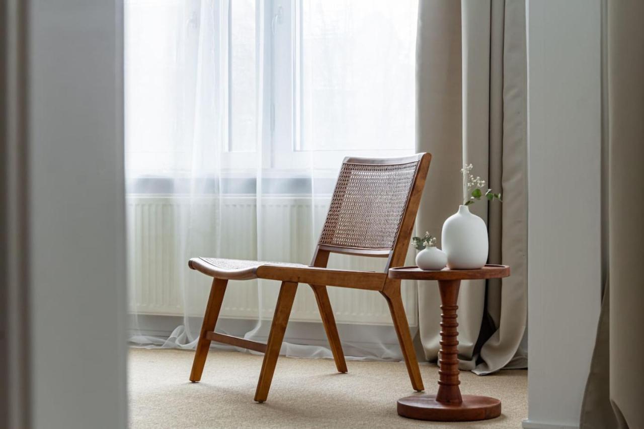 Budget Comfort On Trendy Soedermalm Стокгольм Екстер'єр фото